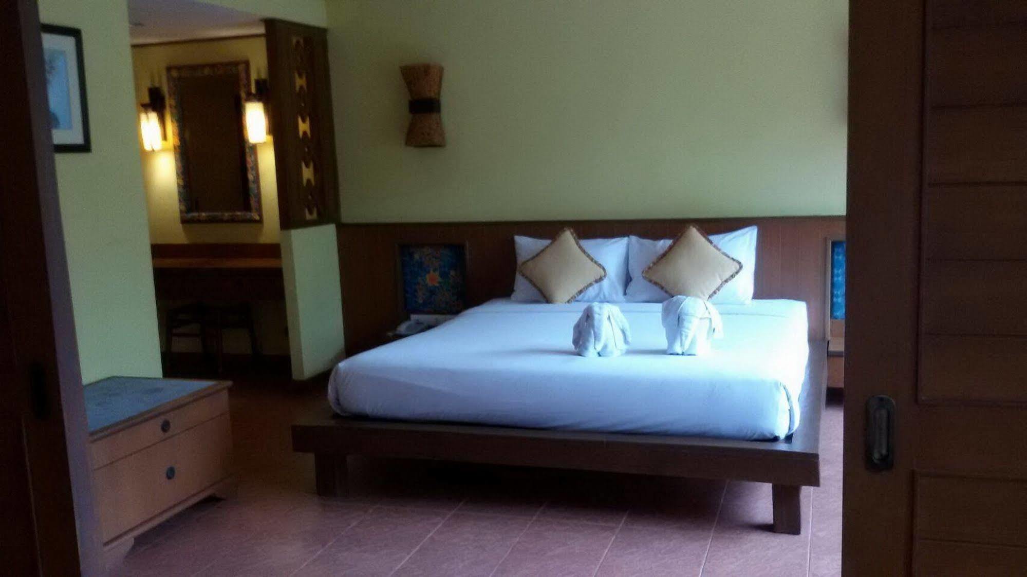 Loma Resort & Spa Pattaya Exteriör bild